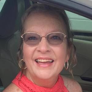 Meet your Posher, Diane